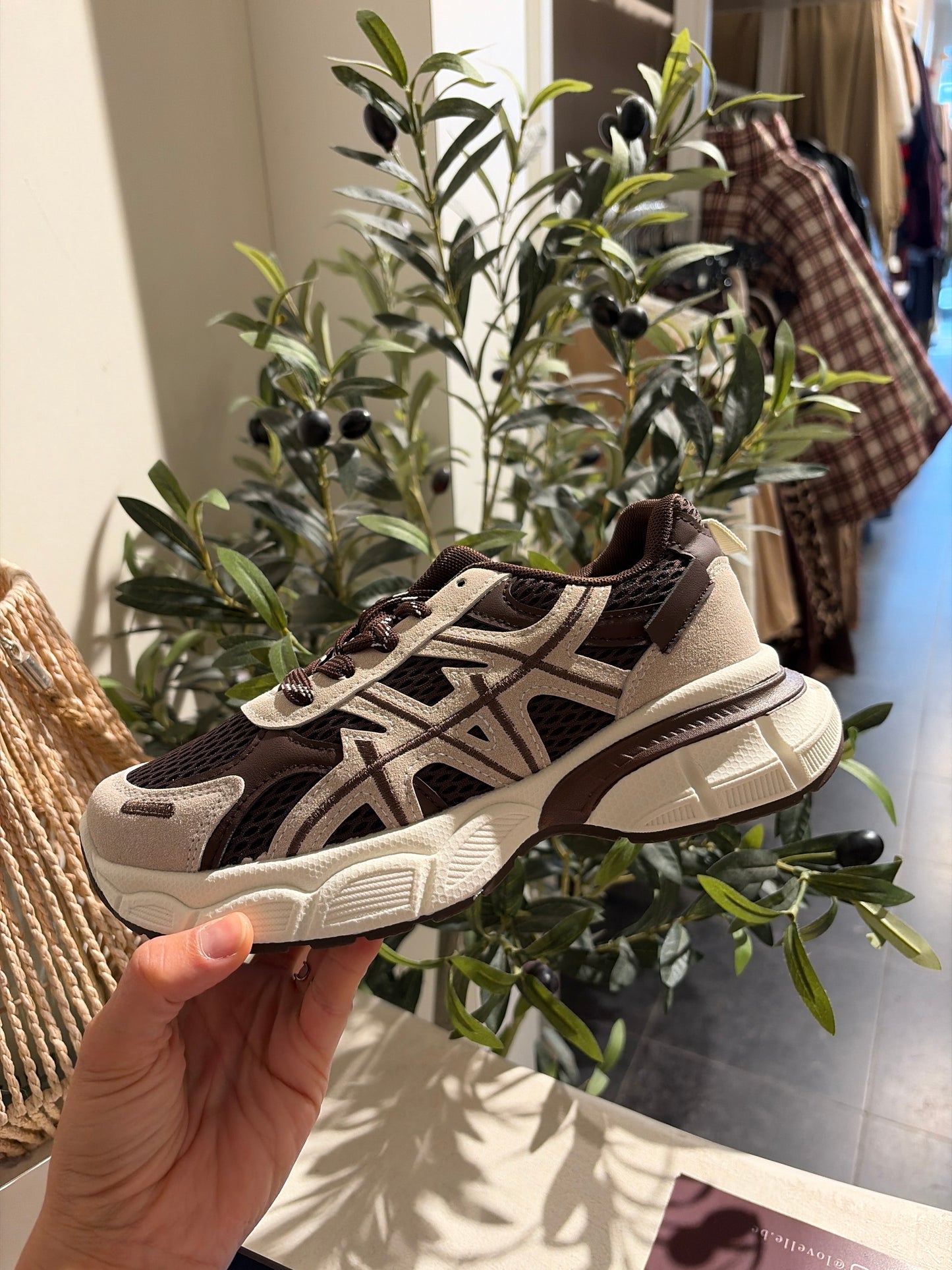 SNEAKERS BEIGE