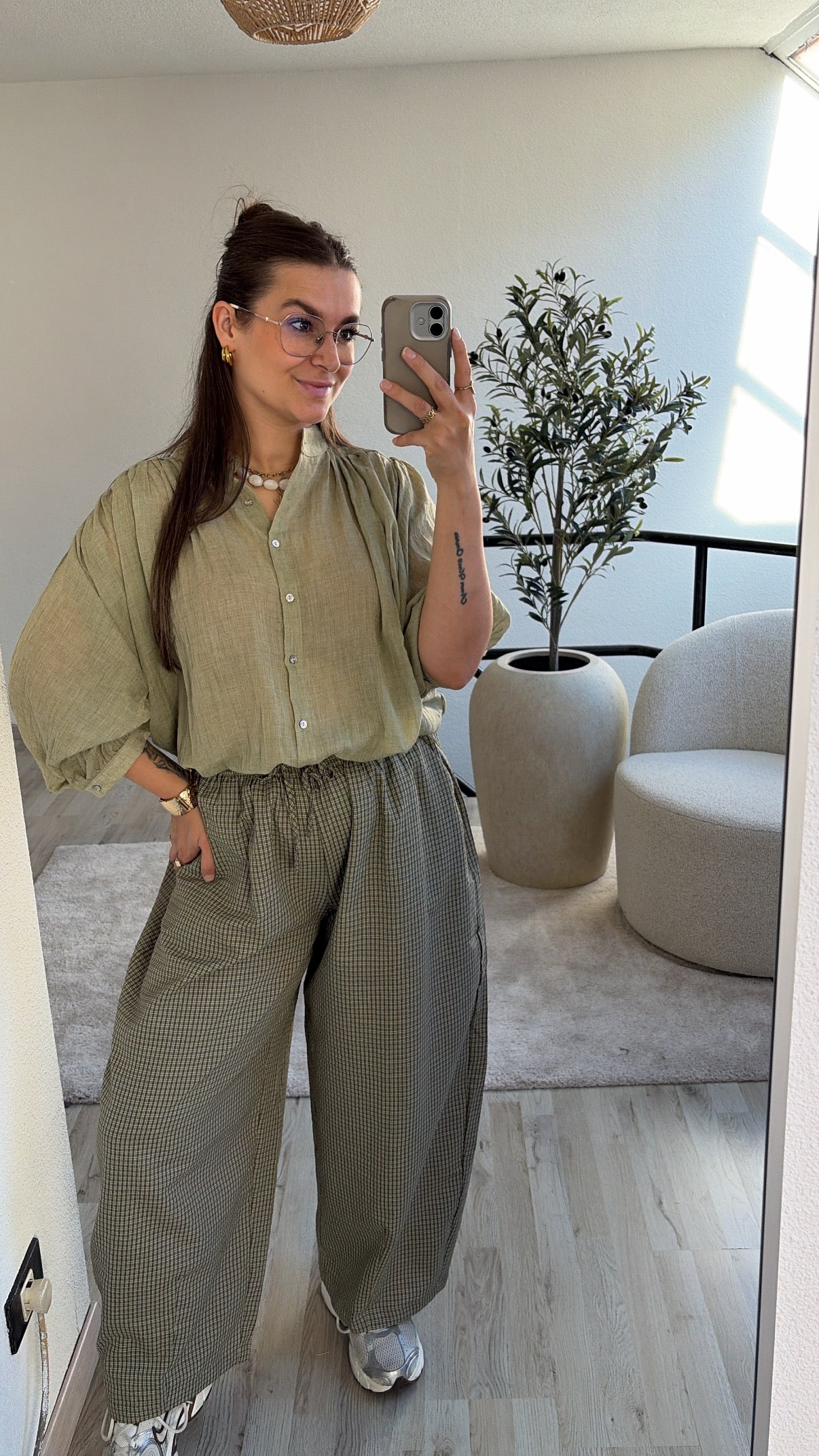 EFFEN BLOUSE OLIVE
