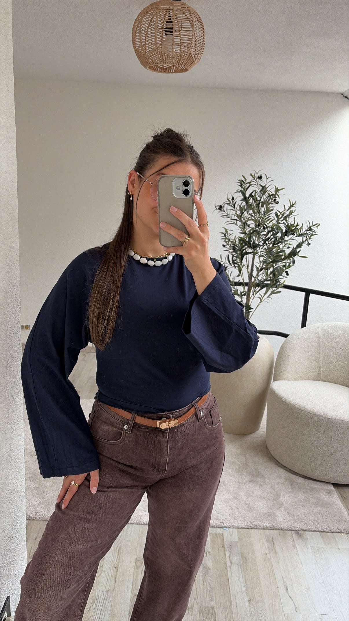 NAVY LONGSLEEVE