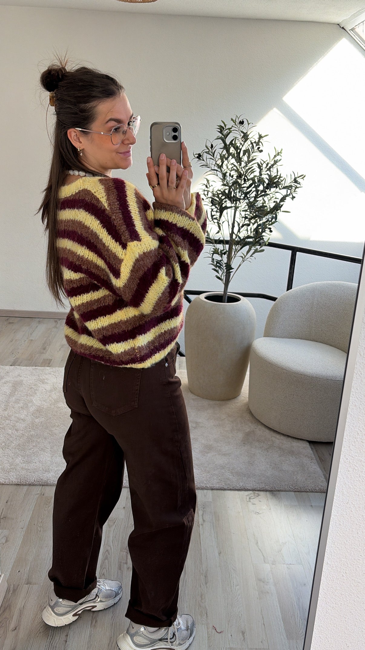 YELLOW STRIPED KNIT