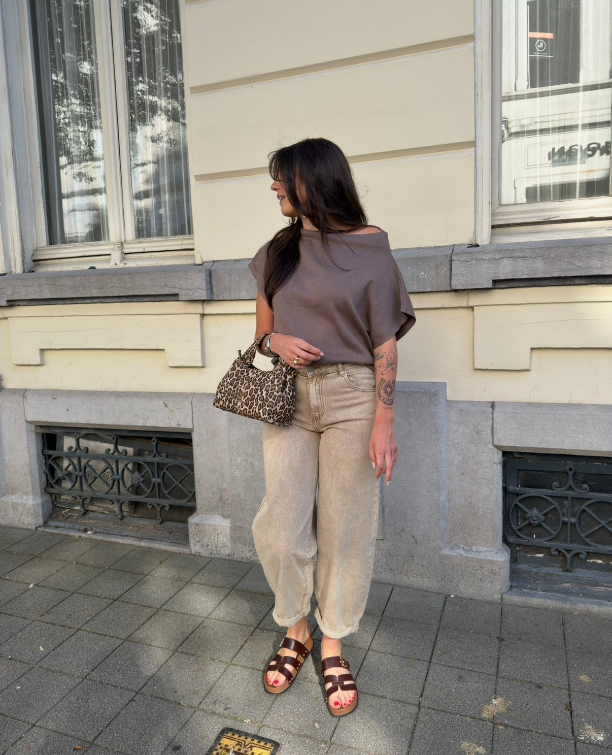 TAUPE KNIT TOP