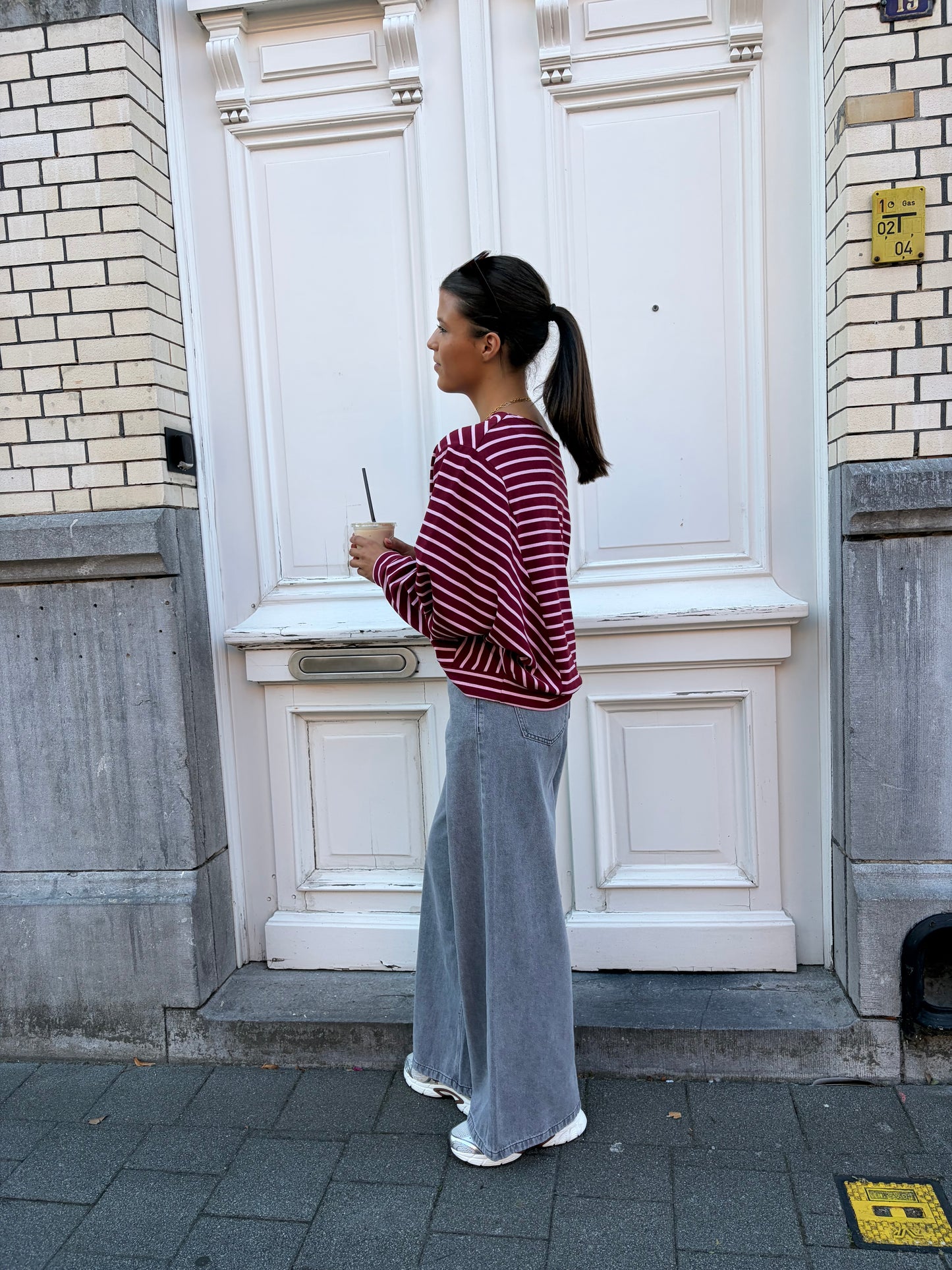 OFF SHOULDER SWEAT BURGUNDY