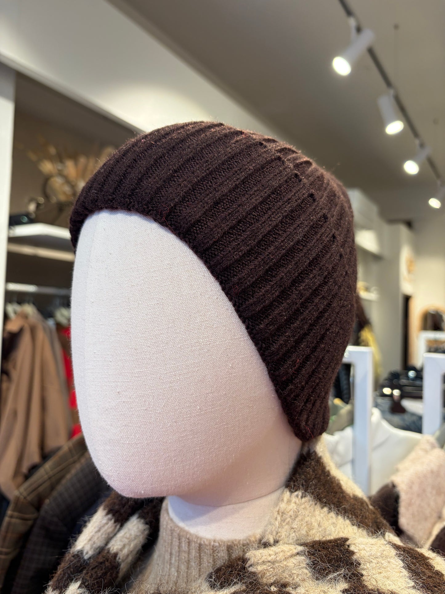 BEANIE CHOCO