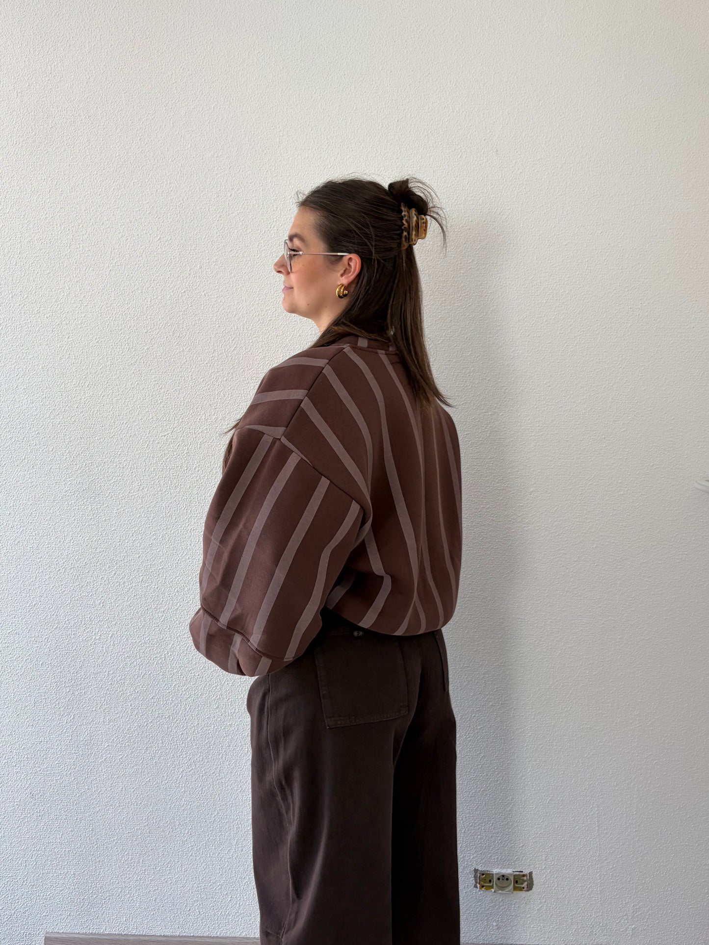 SWEATER CHOCO STREEP