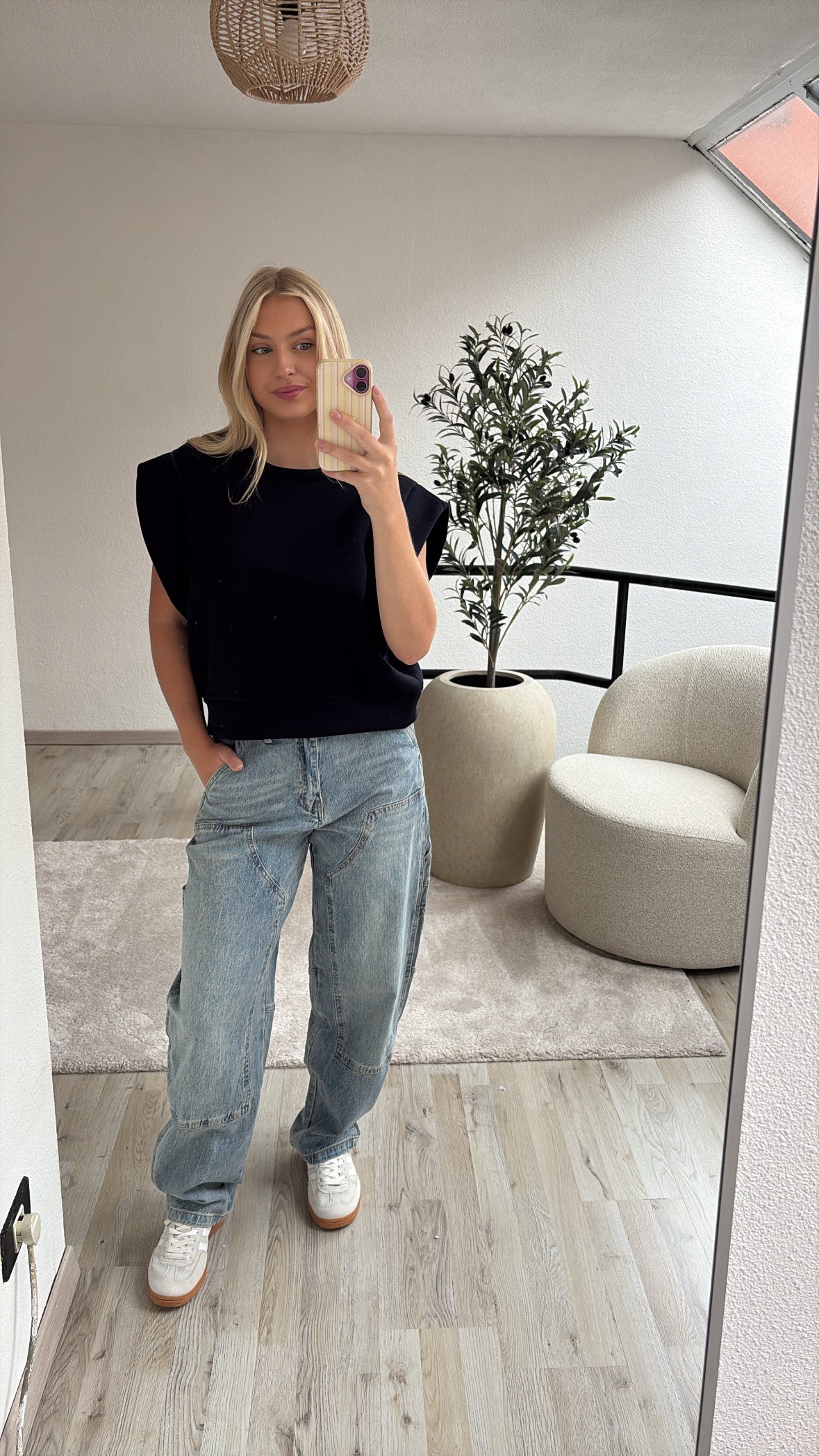 SWEATSHIRT BLAUW