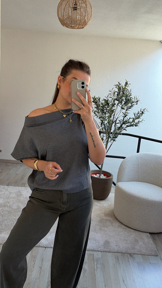 GRIJZE KNIT TOP