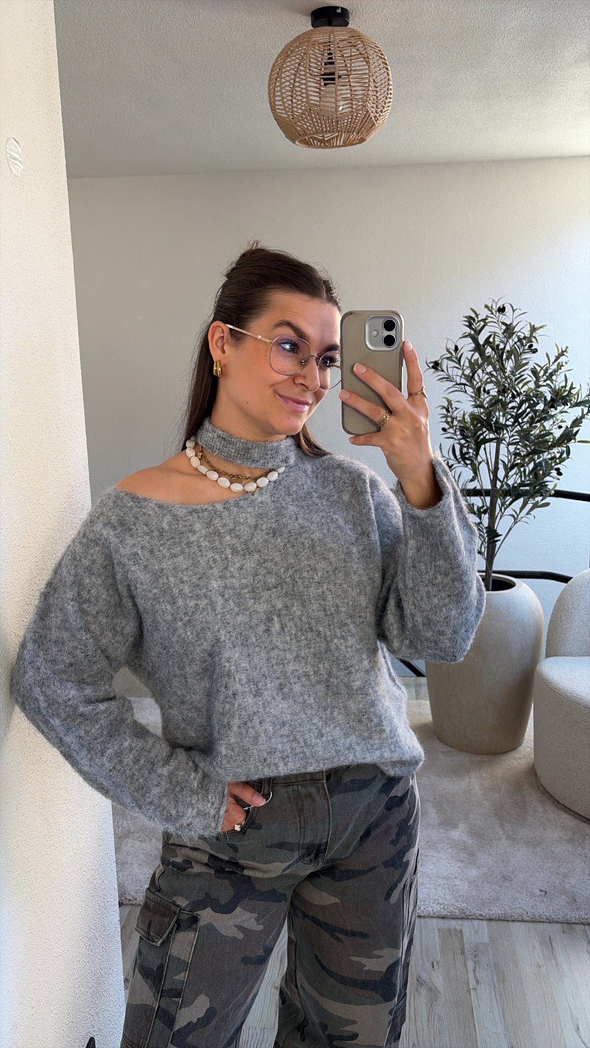 OPEN NECK KNIT GRIJS
