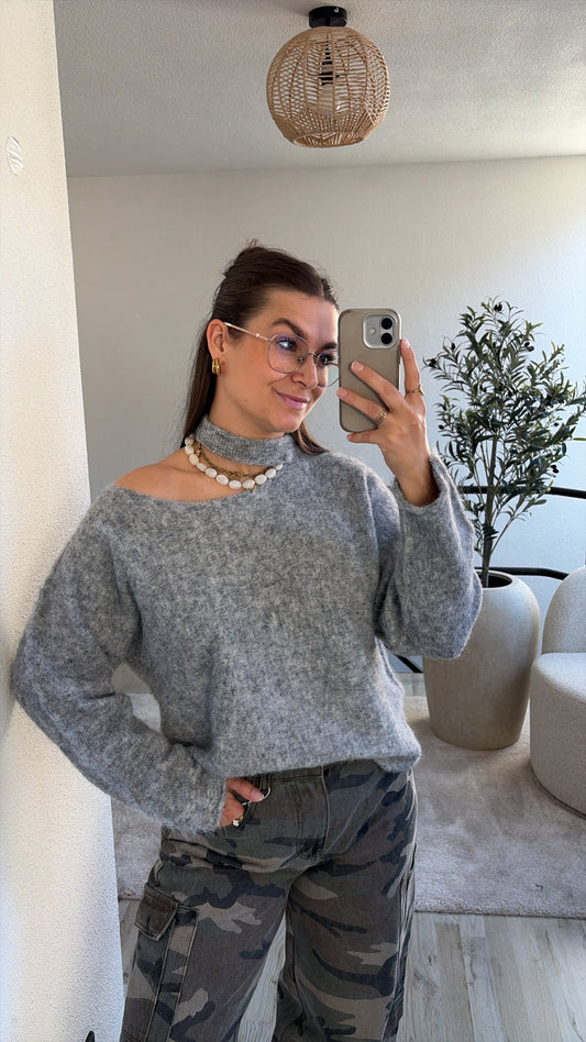 OPEN NECK KNIT GRIJS