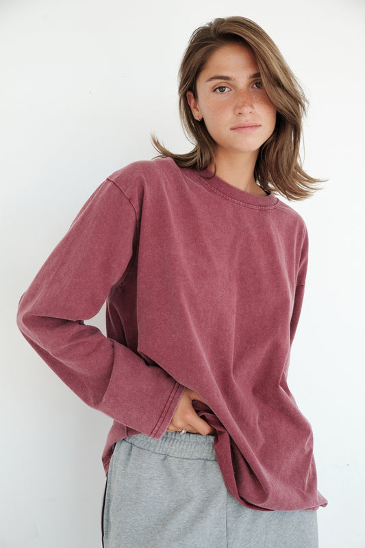 BURGUNDY LONGSLEEVE