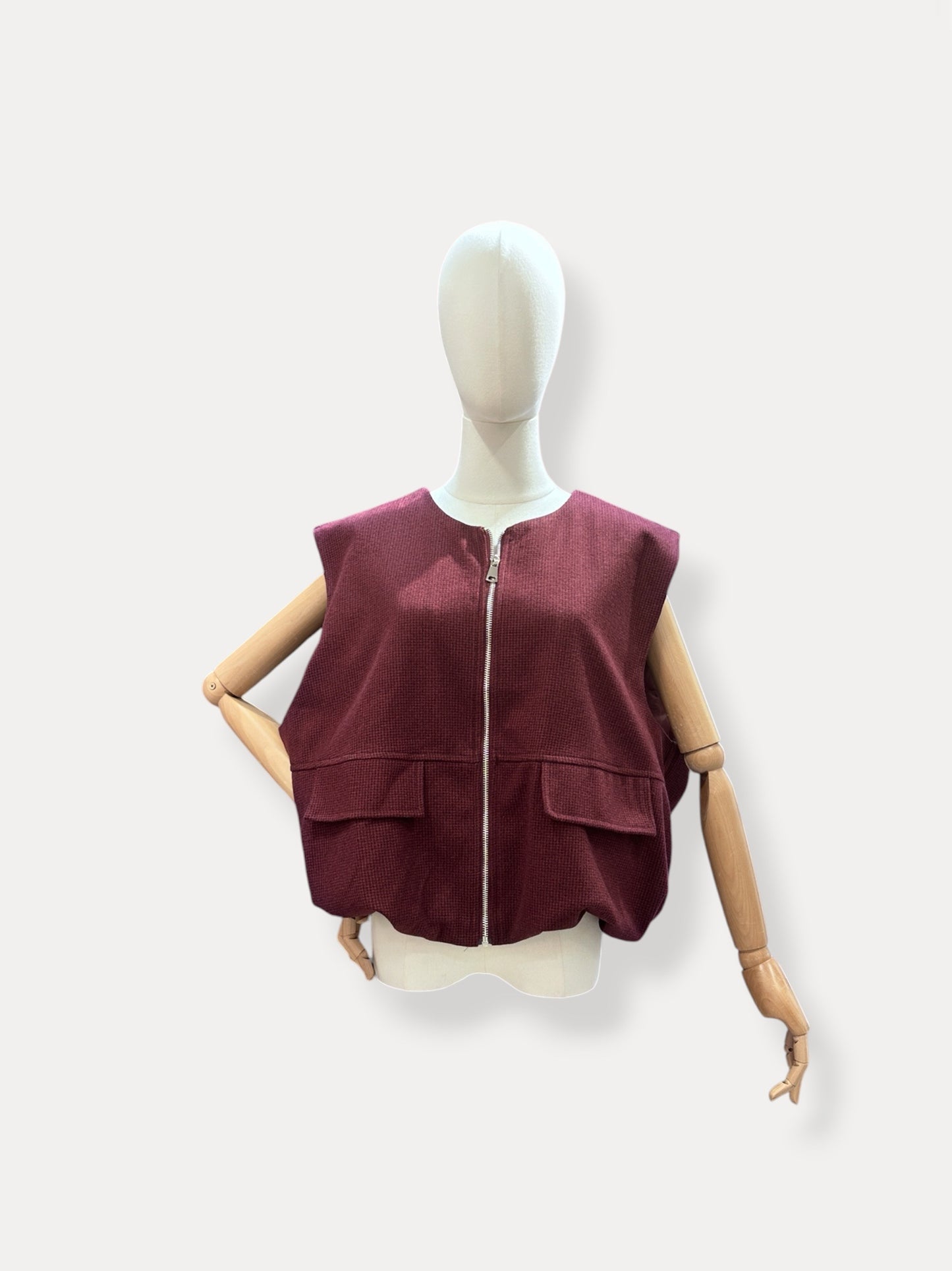 BURGUNDY GILET