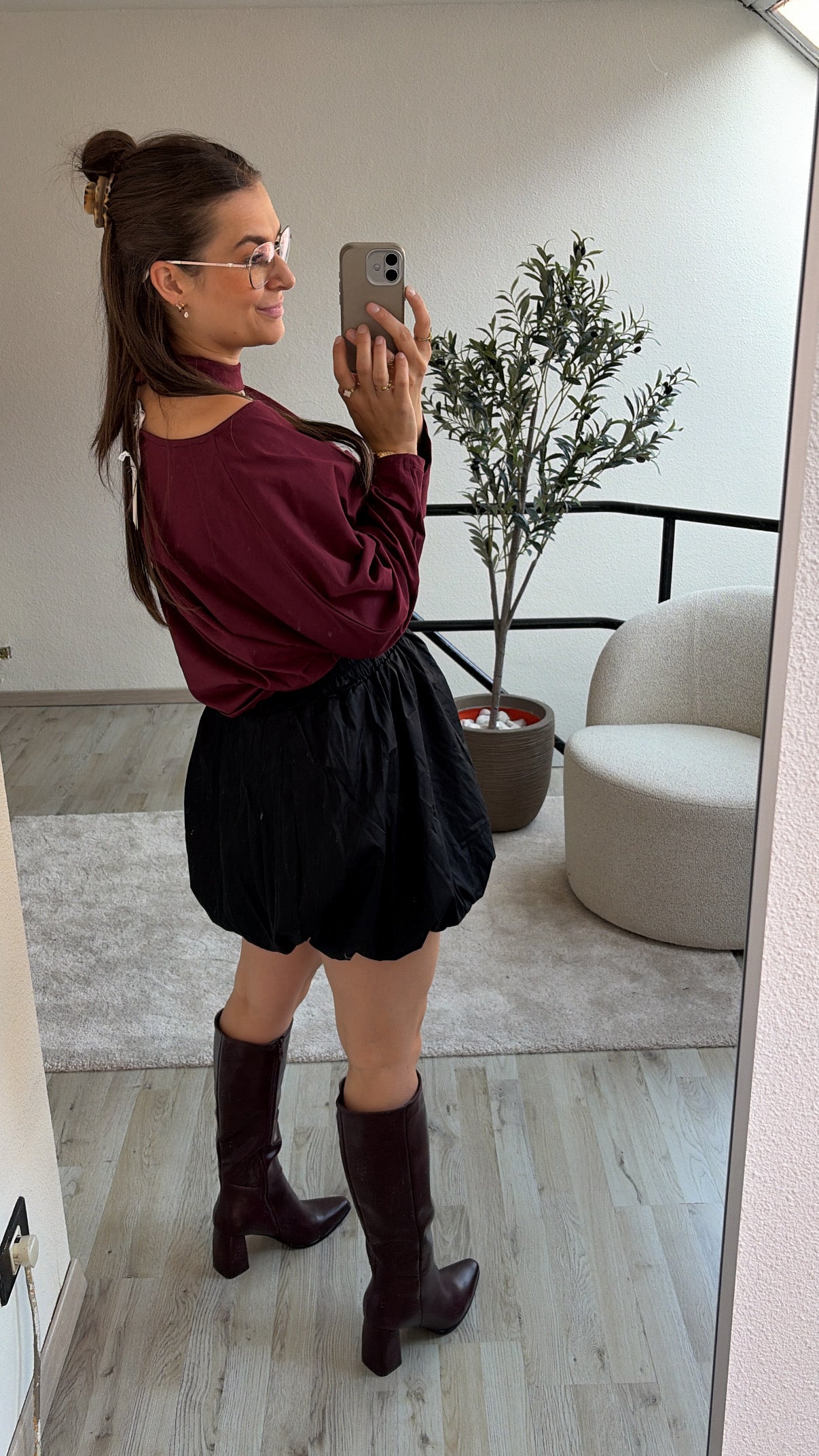 OPEN NECK LONGSLEEVE