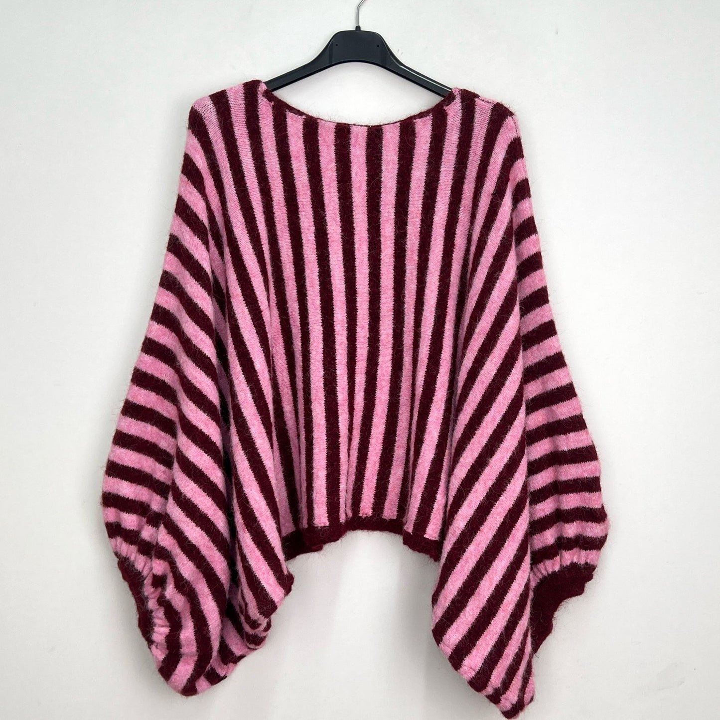 STRIPED KNIT BURGUNDY
