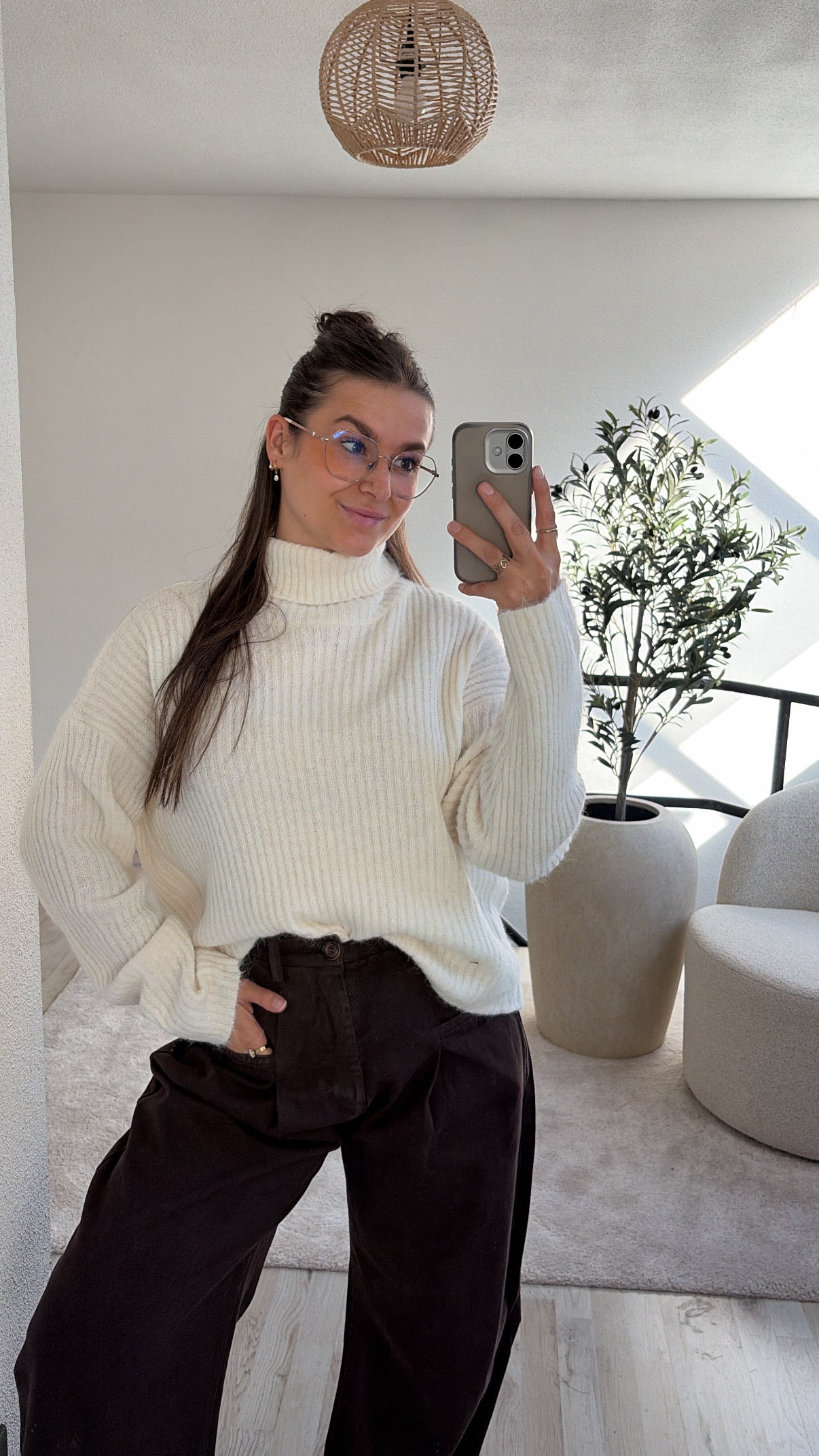 CREME KNIT ROLKRAAG