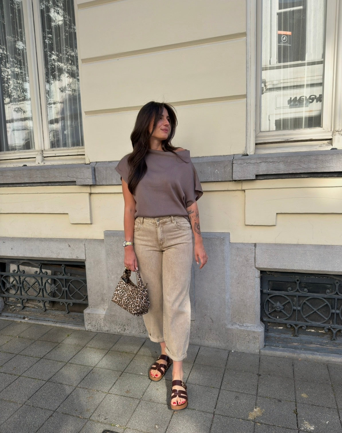 TAUPE KNIT TOP