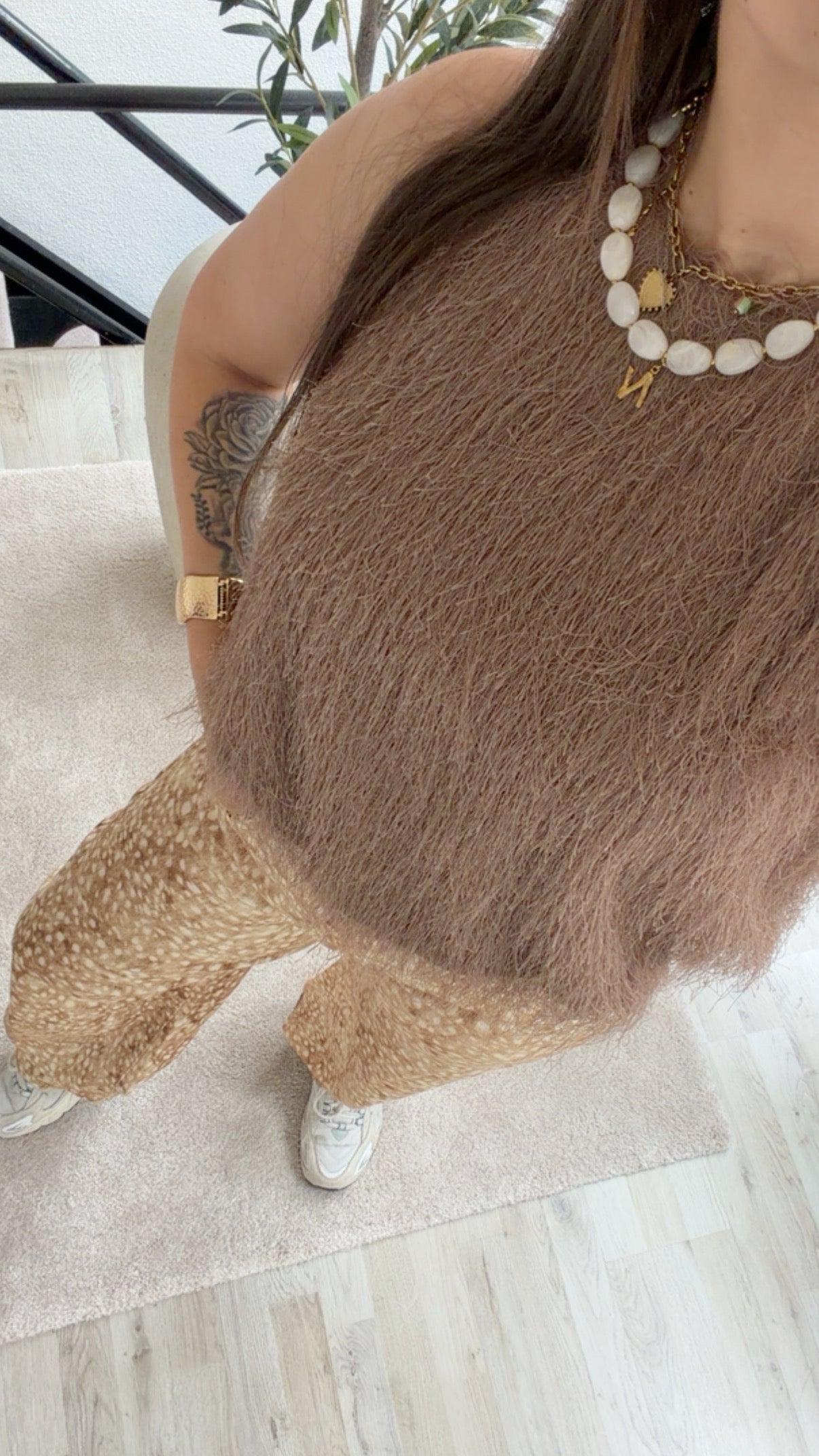 FLUFFY TOP CAMEL