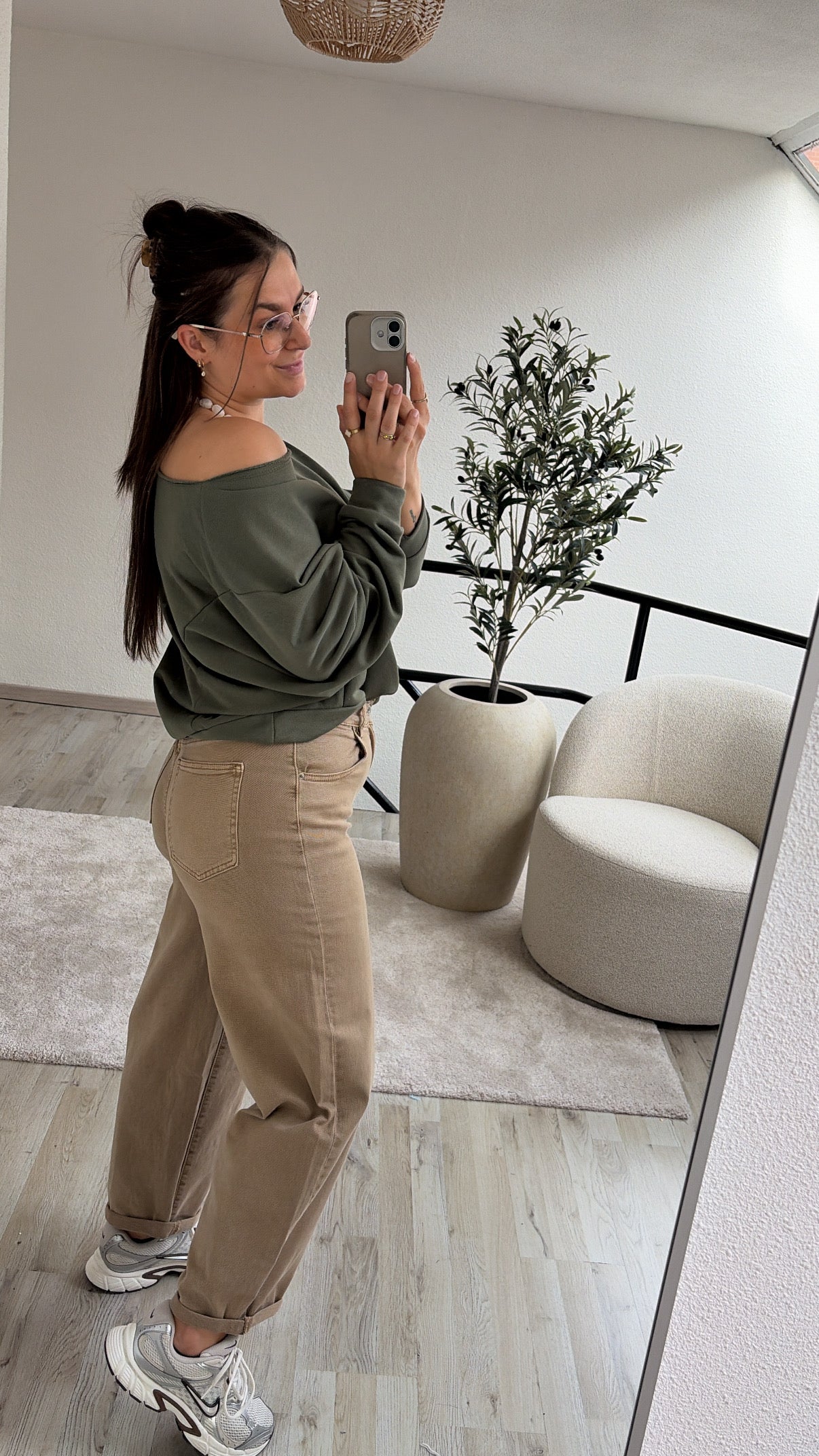OFF SHOULDER SWEAT KHAKI