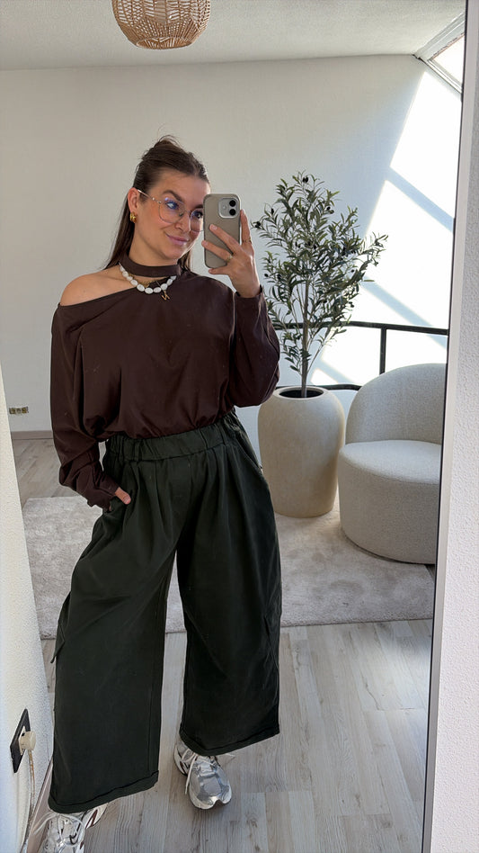 KHAKI CARGO PANTS