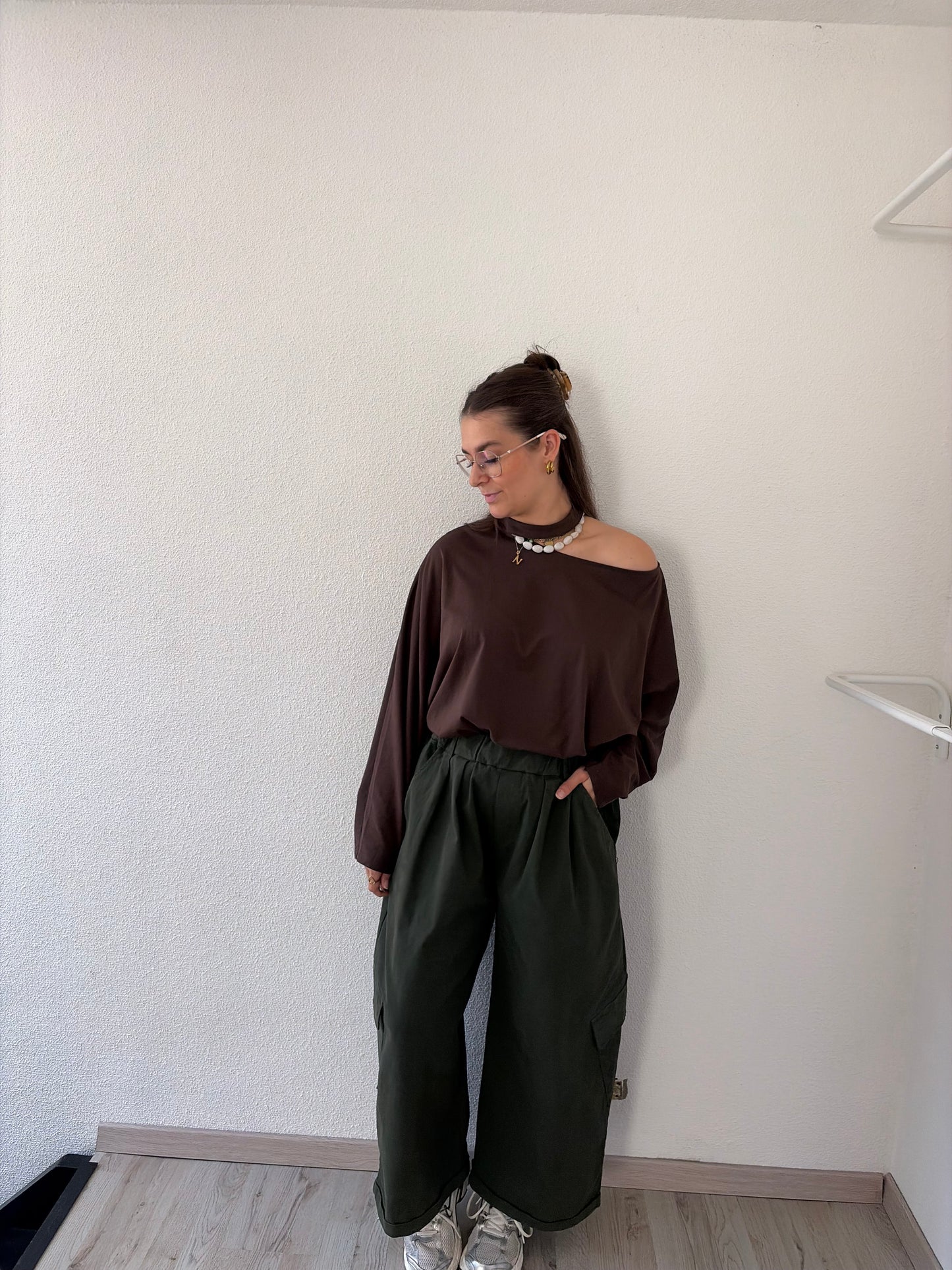 OPEN NECK LONGSLEEVE
