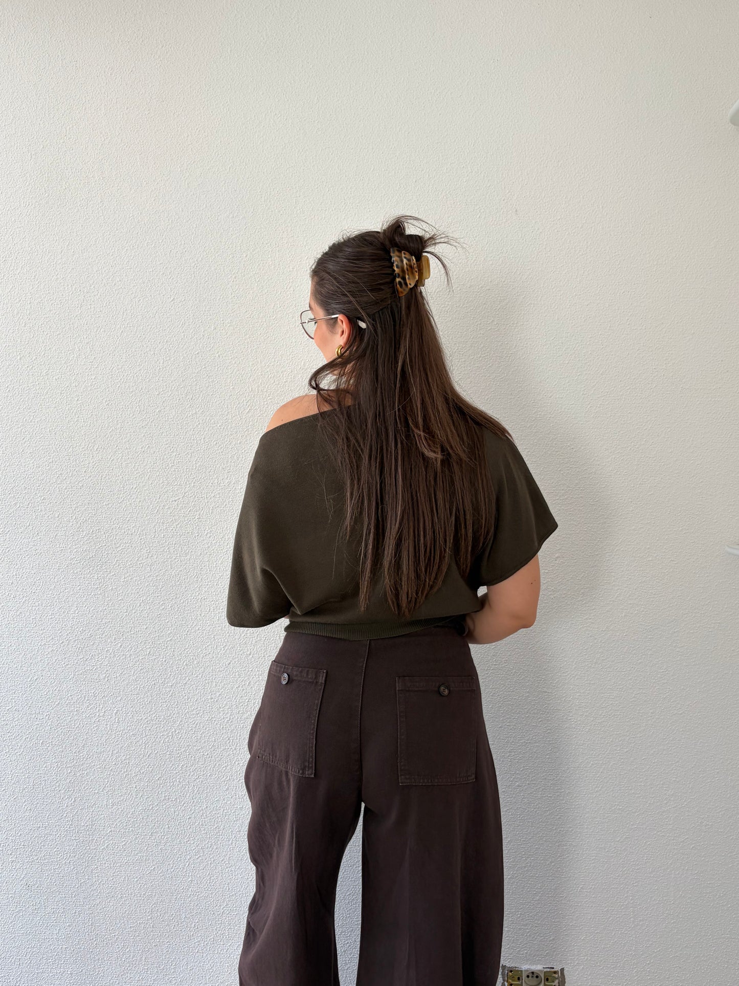 KHAKI KNIT TOP