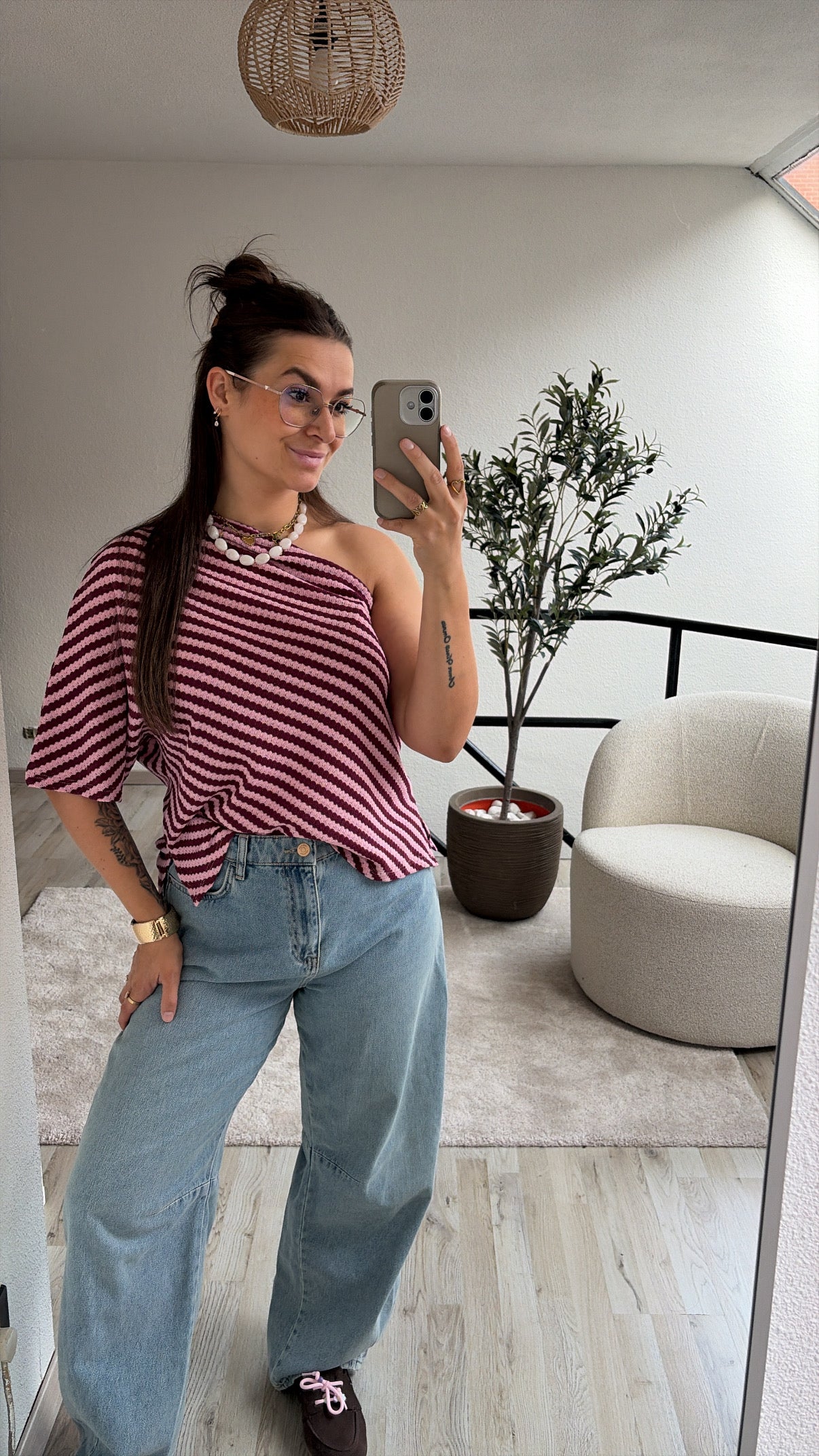 ONE SHOULDER SHIRT ROZE/BURGUNDY