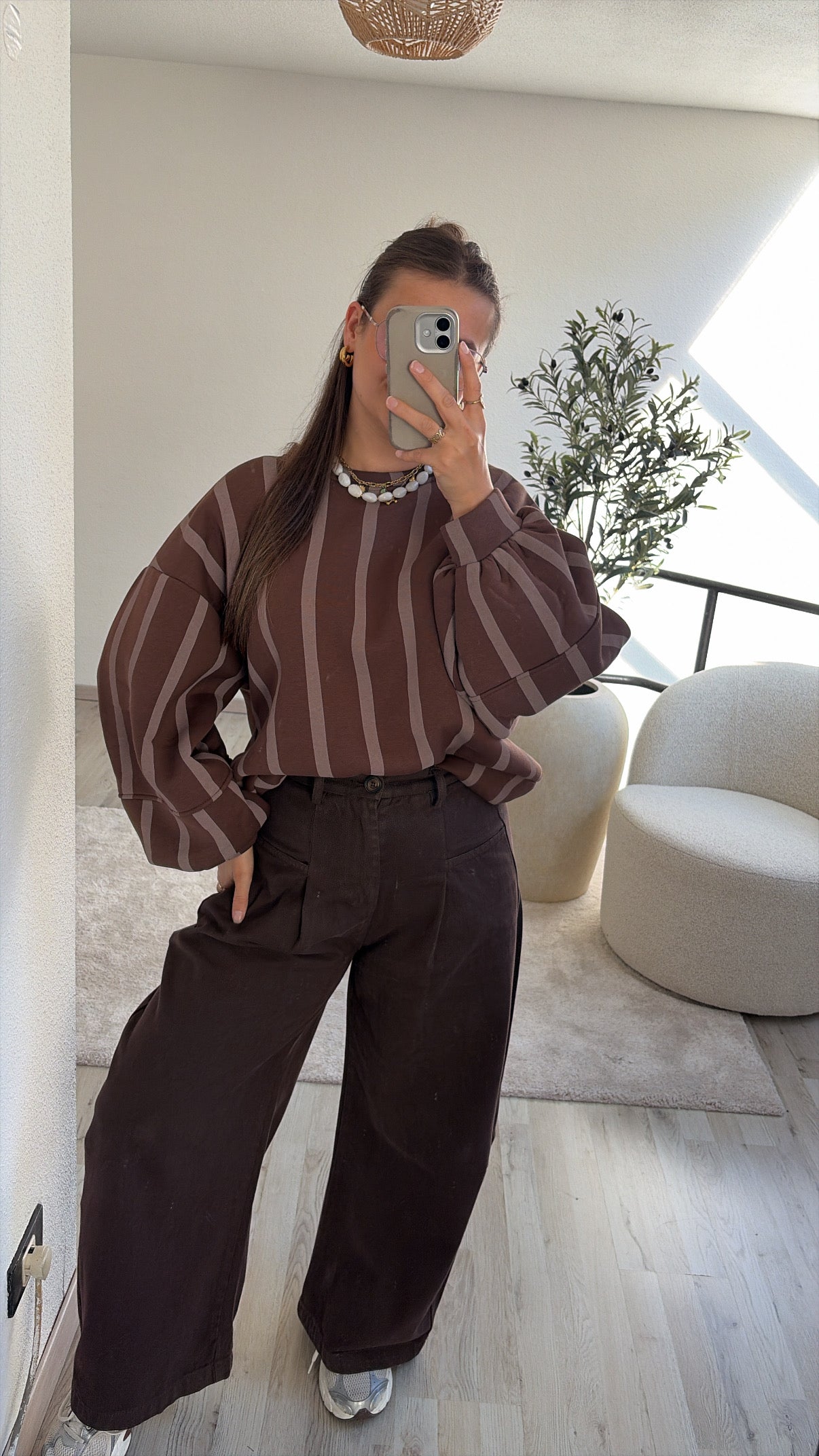 SWEATER CHOCO STREEP