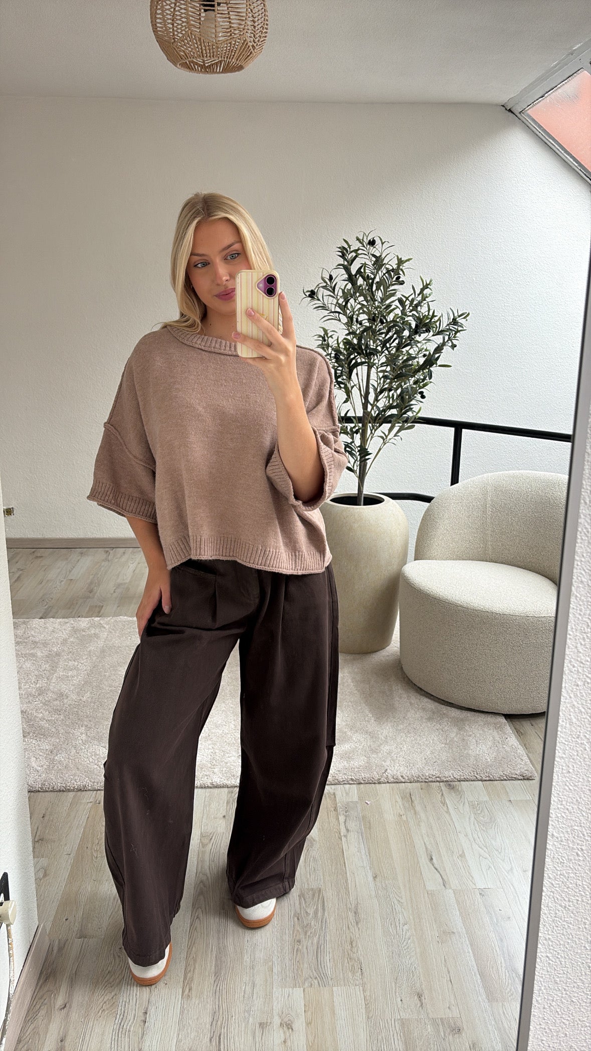 TAUPE KNIT
