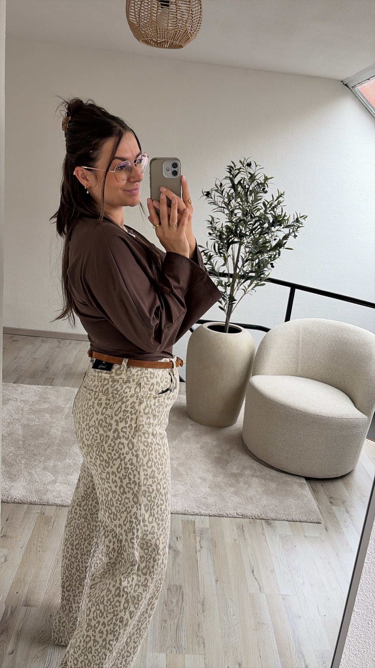 BEIGE JEANS LEOPARD
