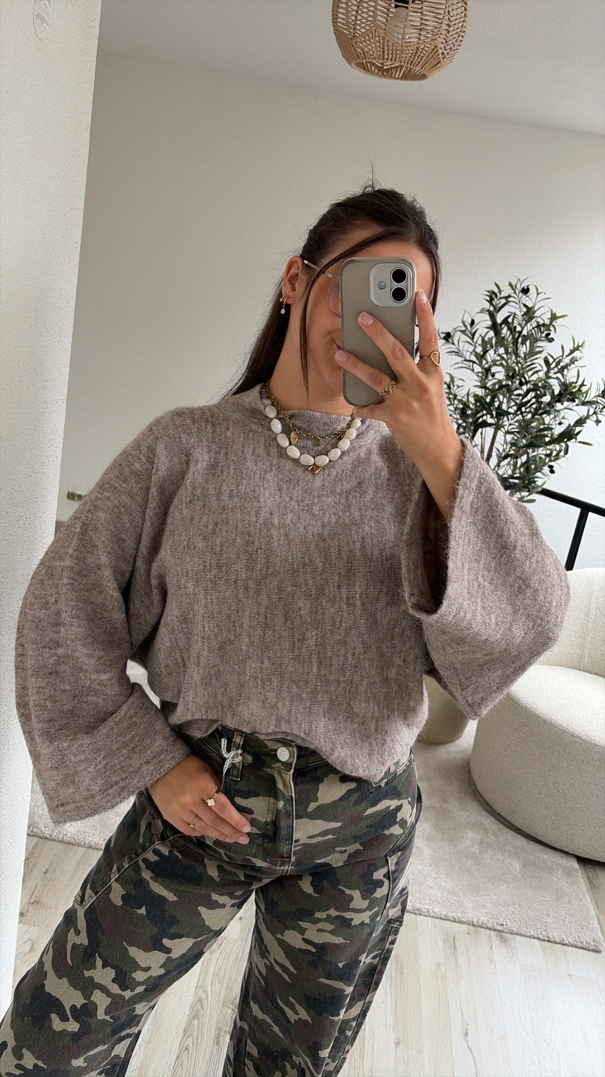 TAUPE KNIT