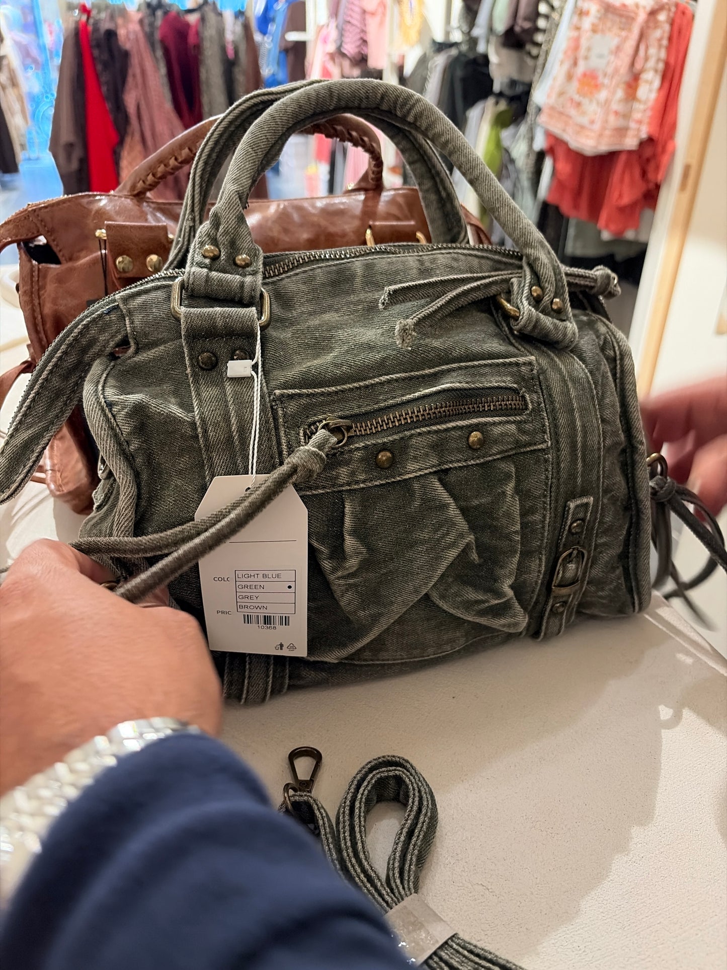 KHAKI TAS