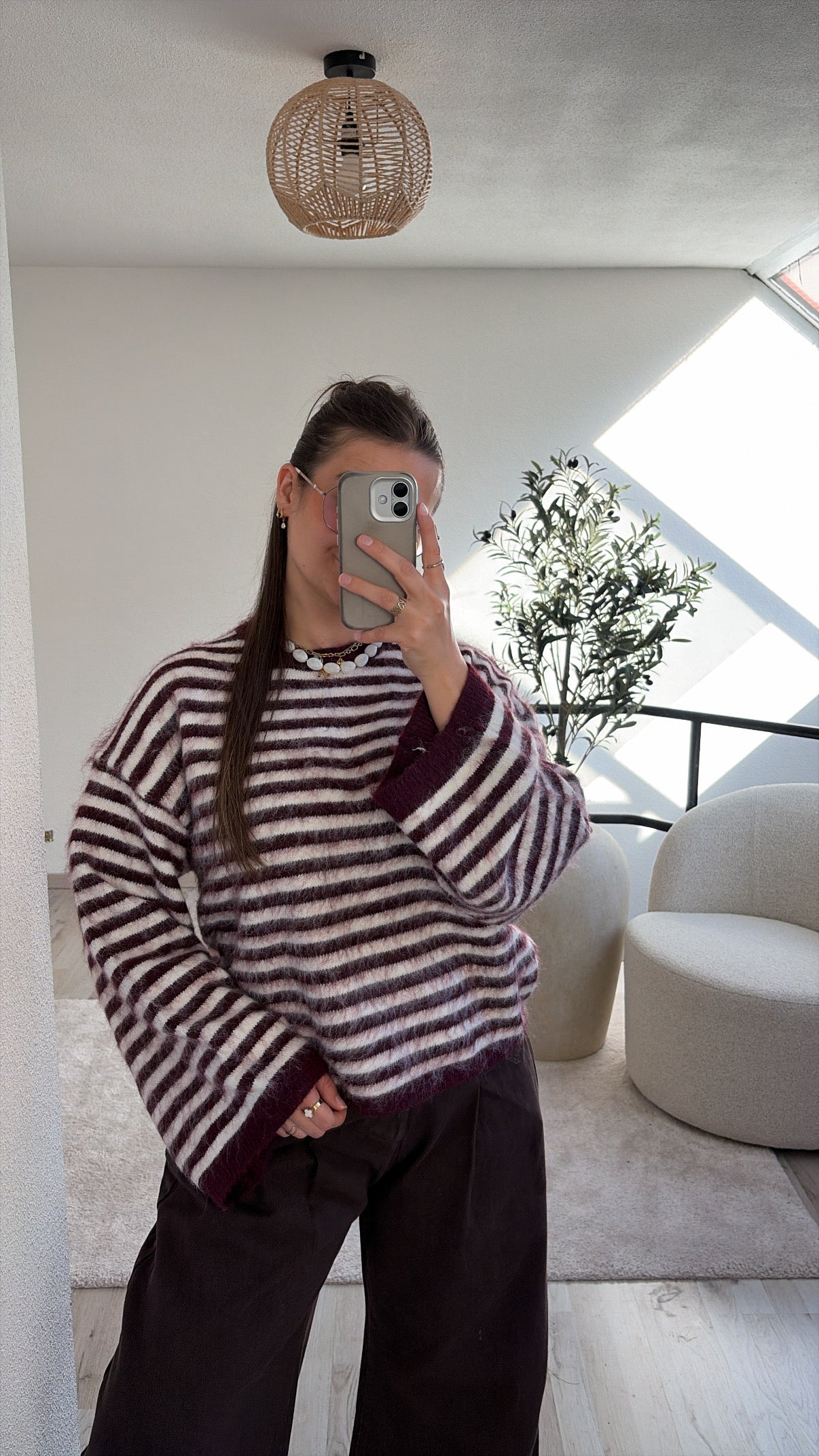 STRIPED KNIT AUBERGINE