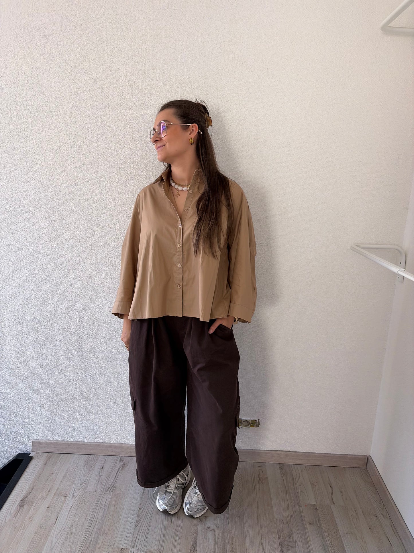 BEIGE BLOUSE