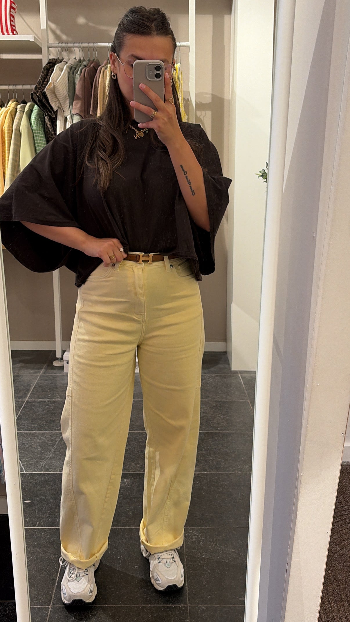 BALLOON JEANS GEEL