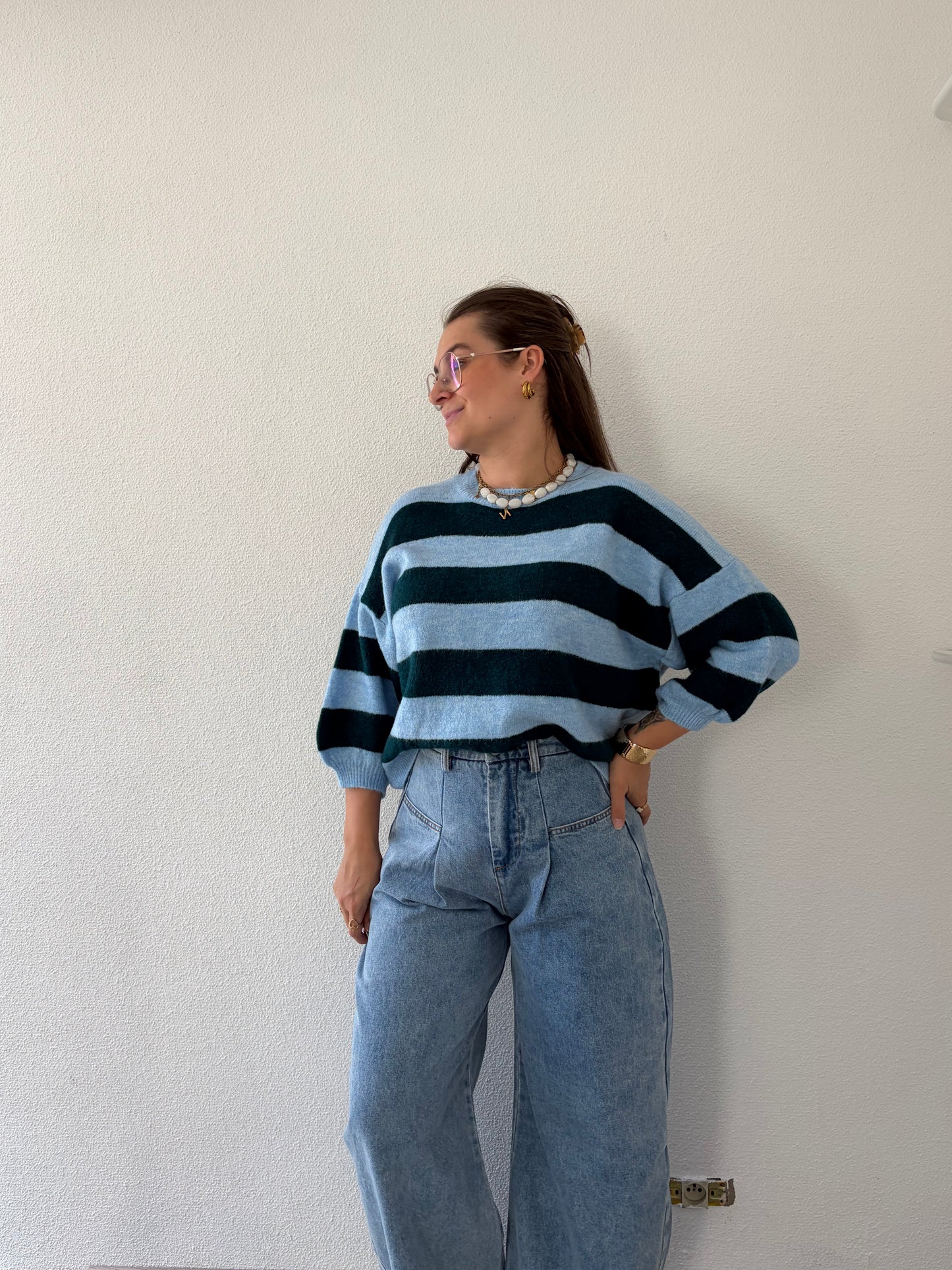 GESTREEPTE TRUI BLAUW