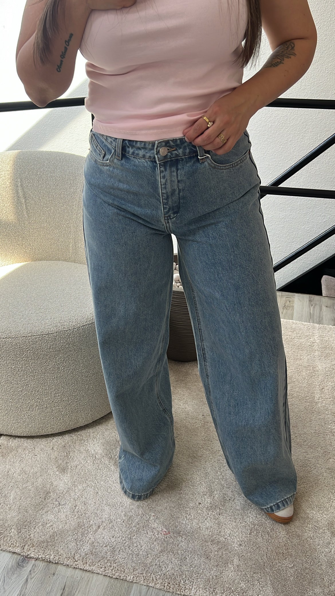 WIDE LEG JEANS