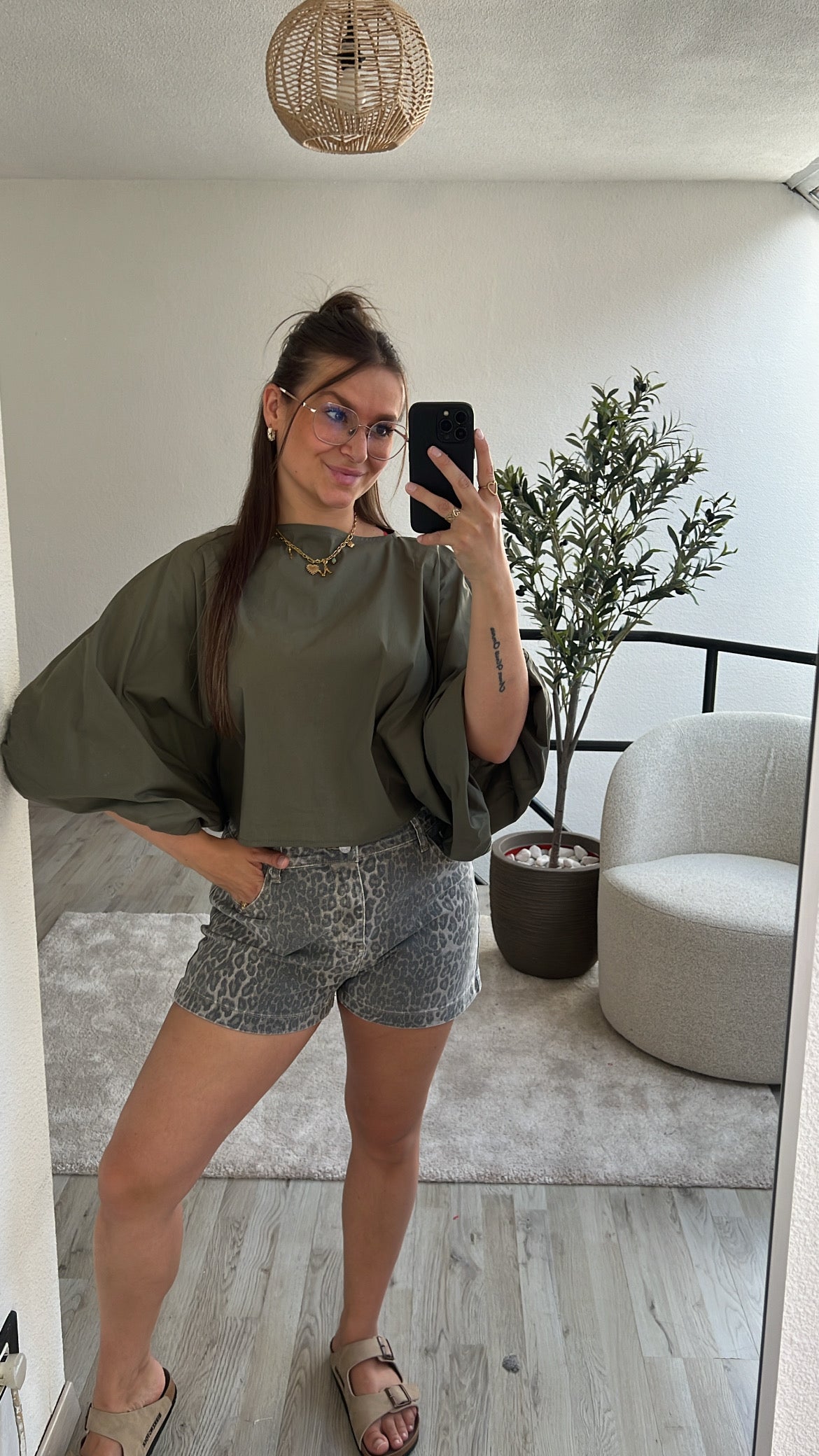 PUFFY BLOUSE KHAKI