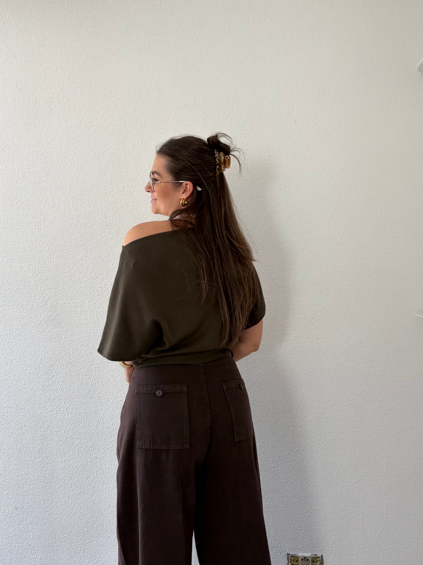 KHAKI KNIT TOP