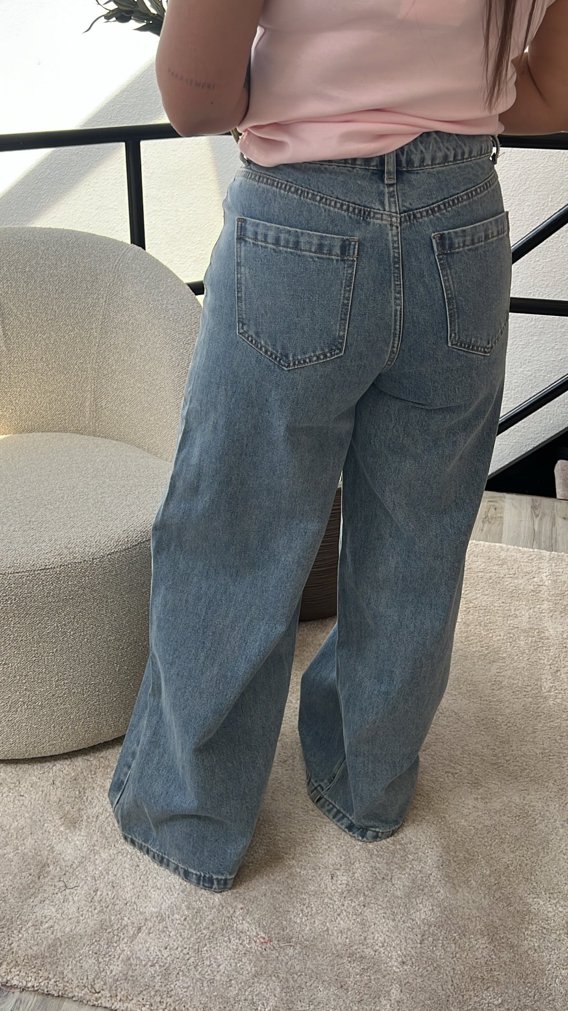 WIDE LEG JEANS