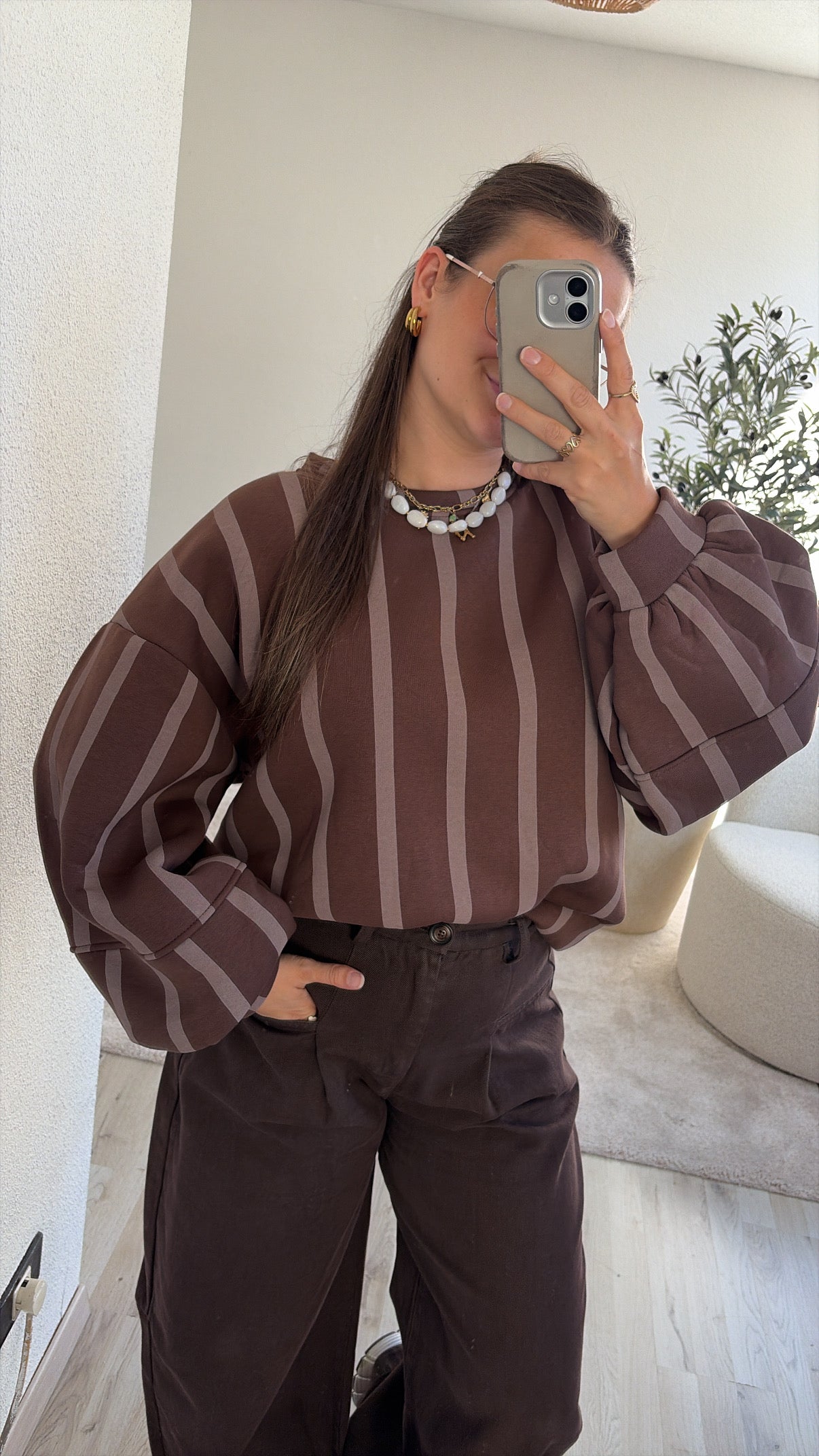 SWEATER CHOCO STREEP