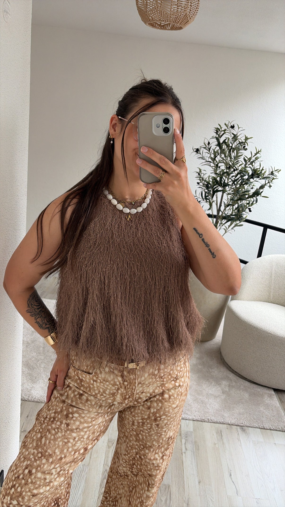 FLUFFY TOP CAMEL