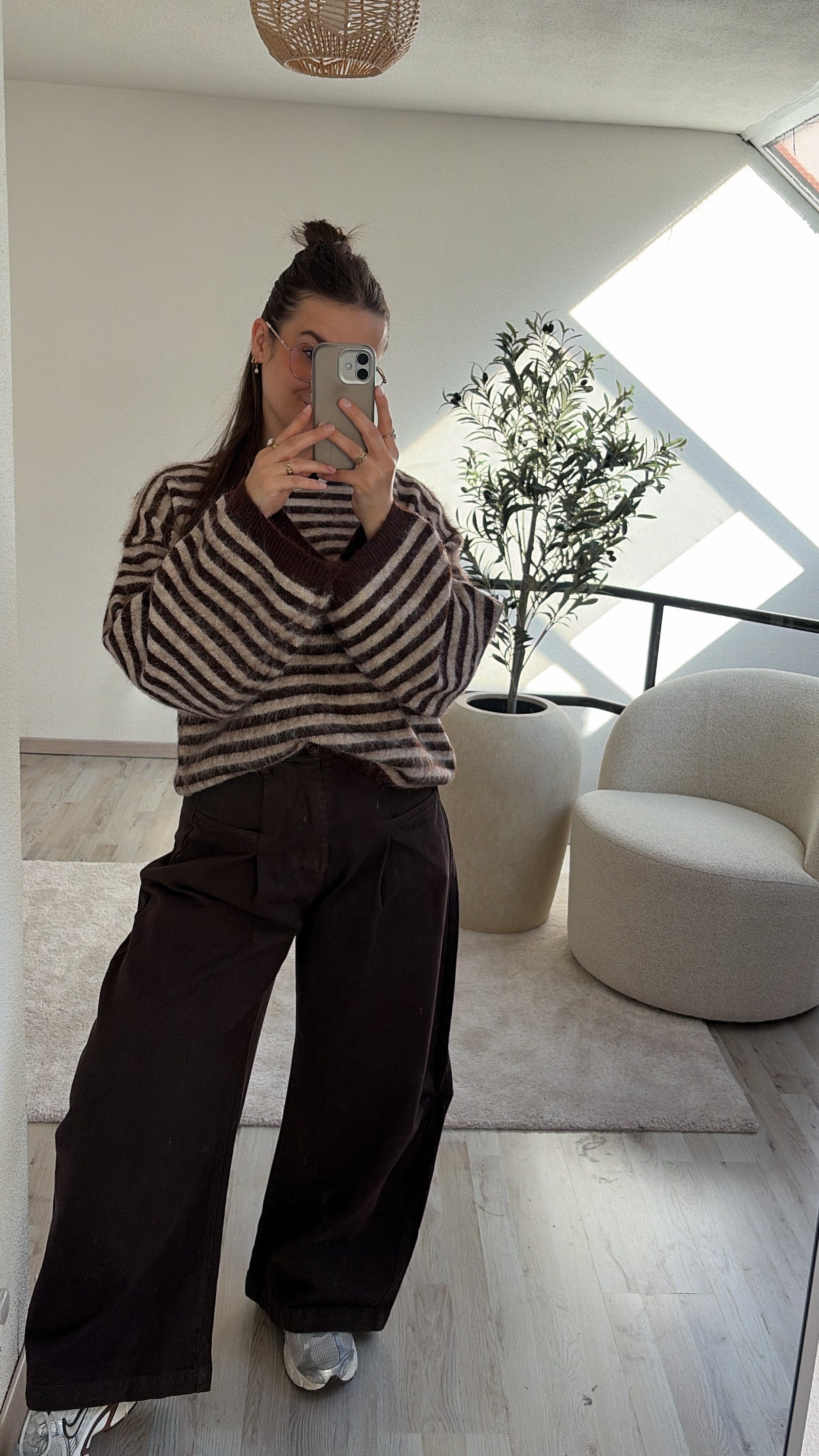 STRIPED KNIT CHOCO