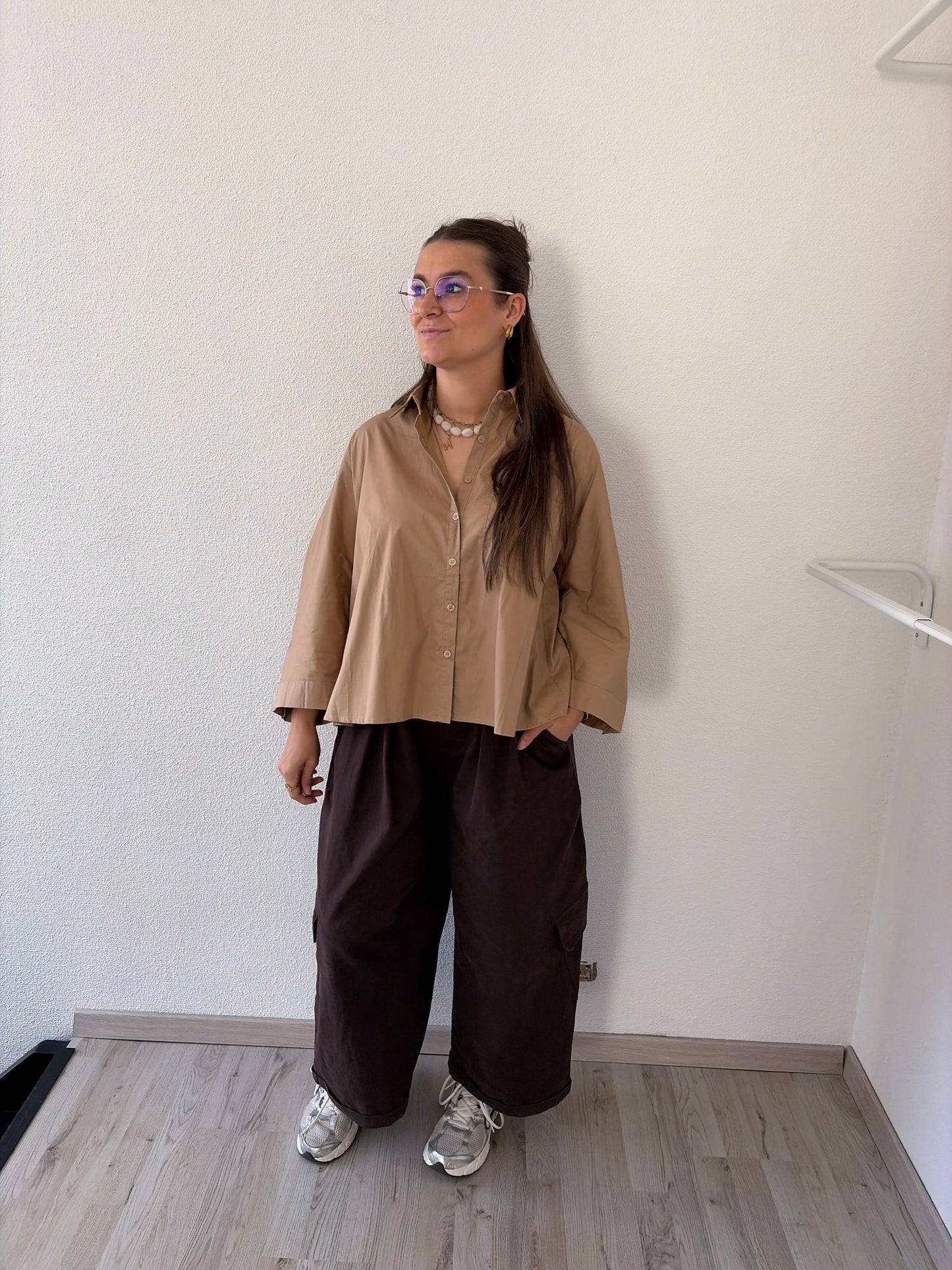 BEIGE BLOUSE