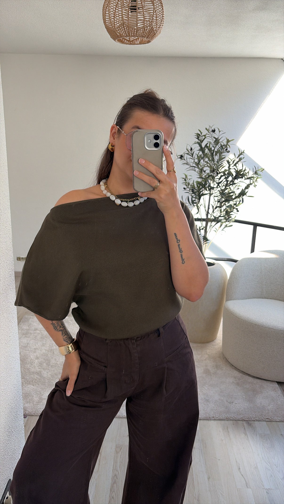KHAKI KNIT TOP