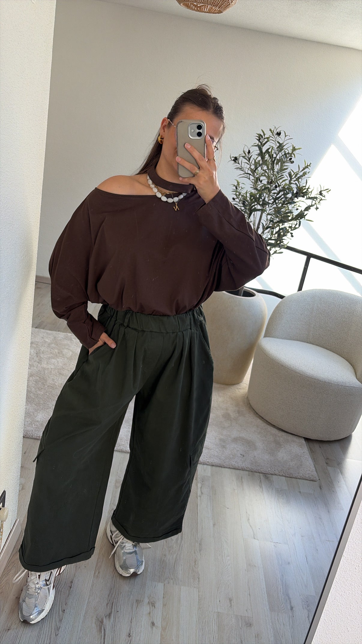 KHAKI CARGO PANTS