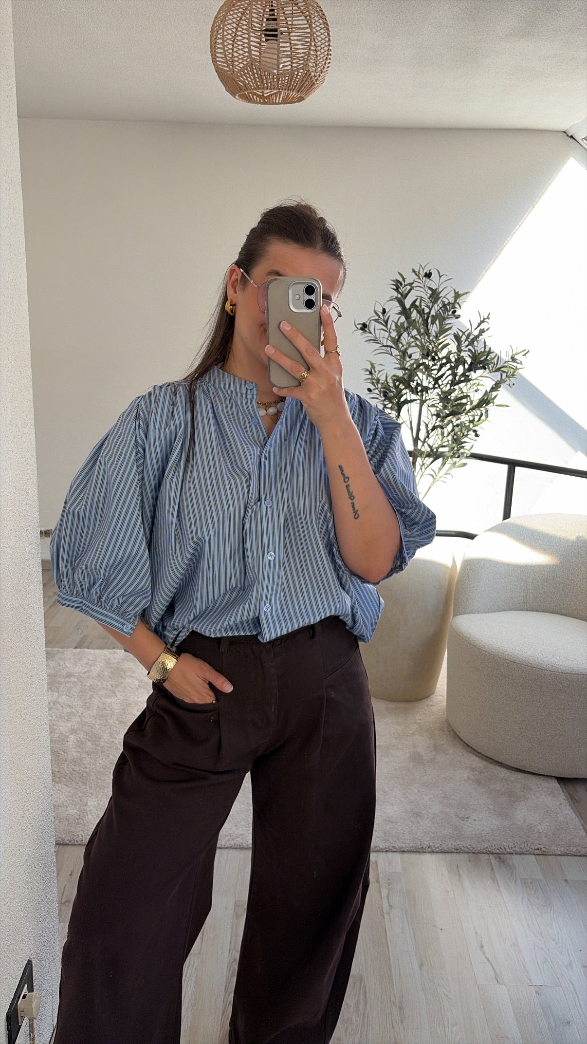 GESTREEPTE BLOUSE