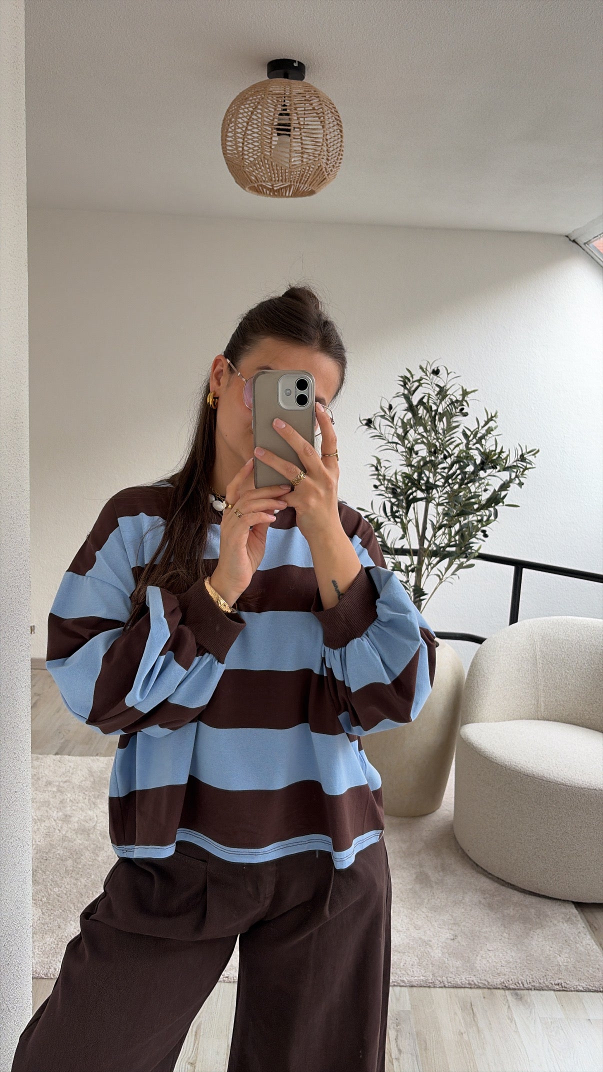 SWEAT BLAUW-BRUIN