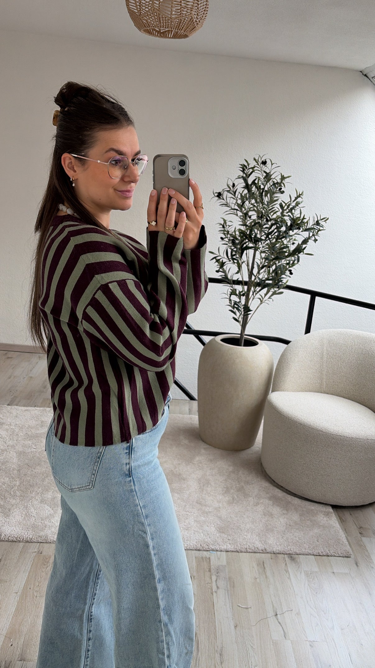 KHAKI BURGUNDY KNIT